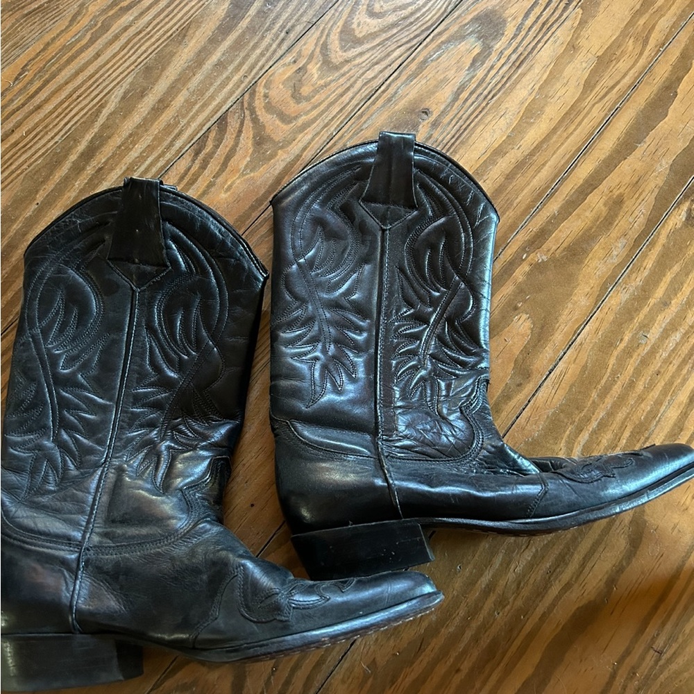 Guess womens vintage boots